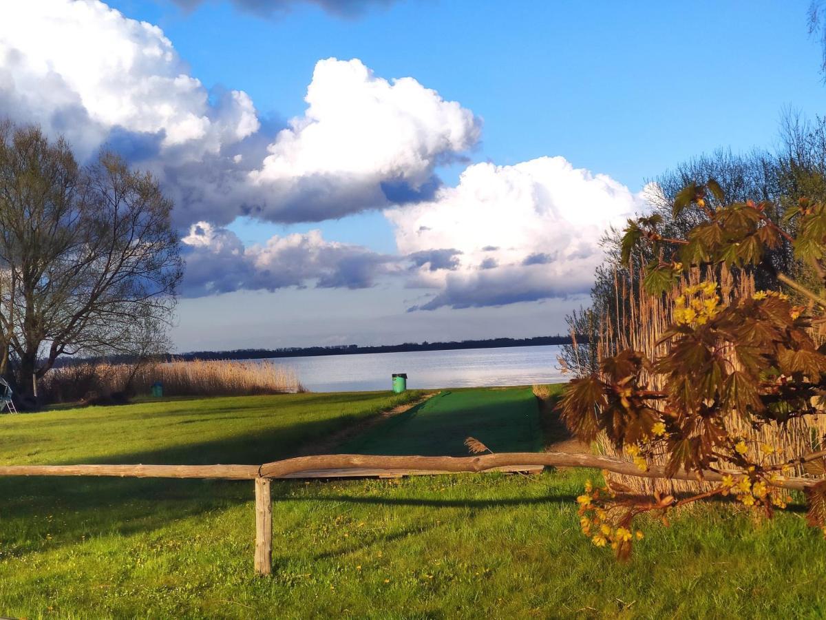 Apartament Zeglarski Wilkasy Buitenkant foto